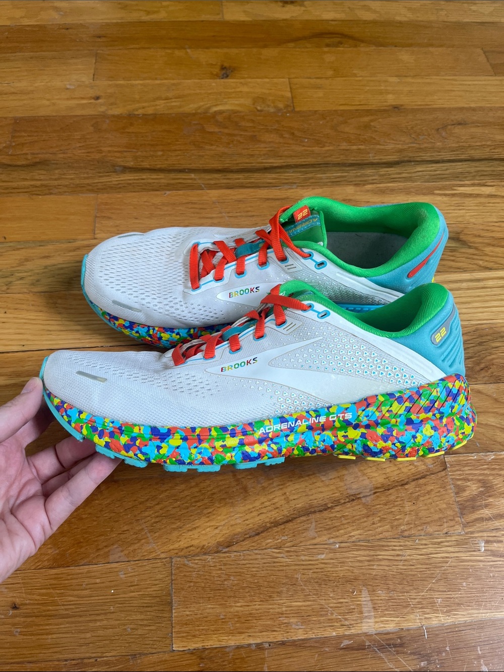 Brooks Adrenaline GTS 22 running shoes in the "Bowl O'" multicolor colorway